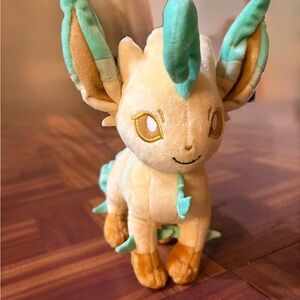 Leafeon Pokémon center plush new with tags